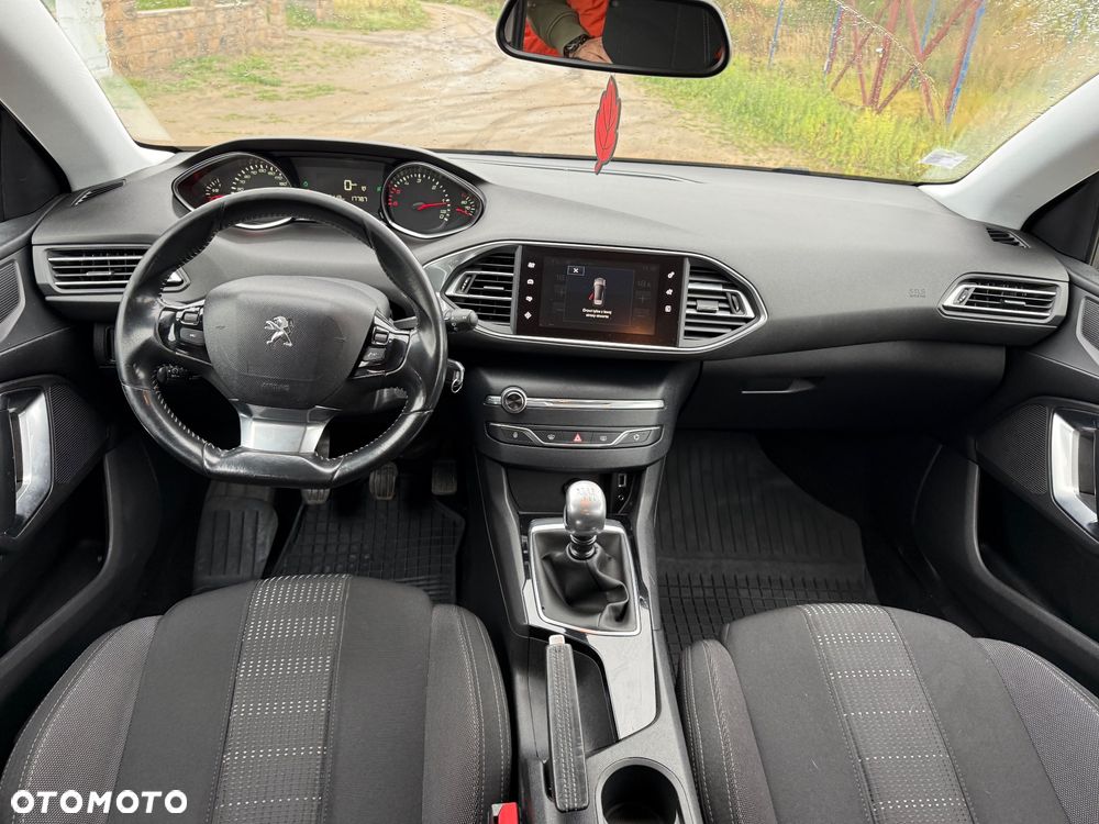 Peugeot 308 - 14