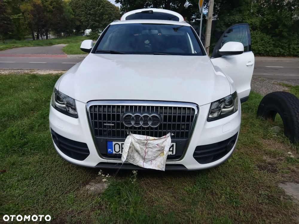 Audi Q5 2010 photo 2