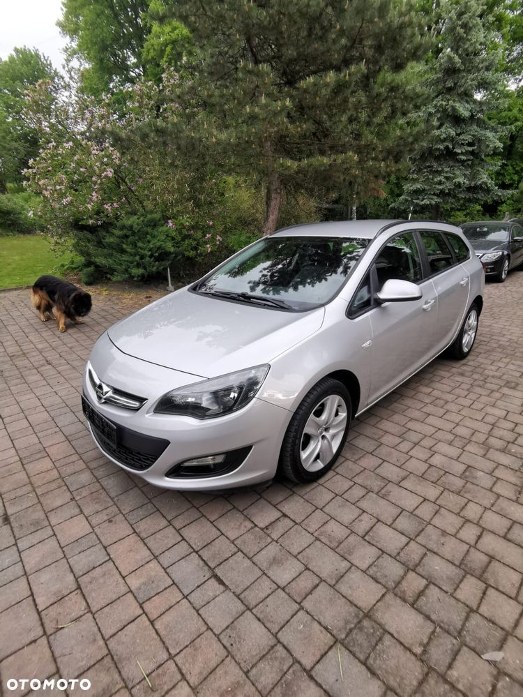 Opel Astra 1.4 Turbo Exklusiv - 5