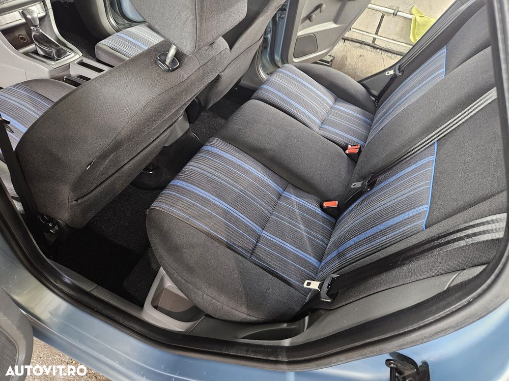 Ford Focus - 6