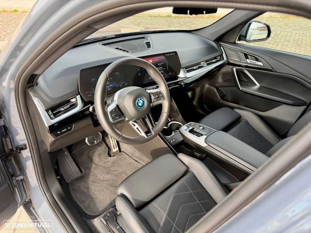 BMW iX1 - 7