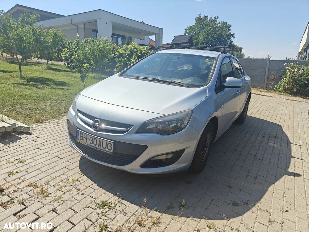 Opel Astra - 4