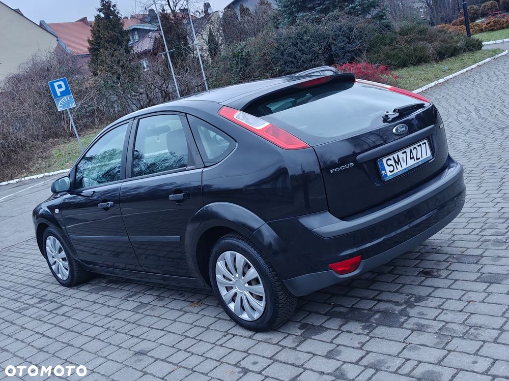 Ford Focus 1.8 TDCi Ambiente - 16