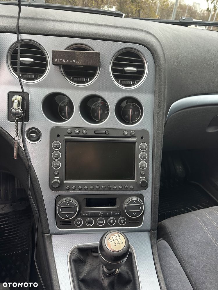 Alfa Romeo 159 1.9JTDM Distinctive - 16