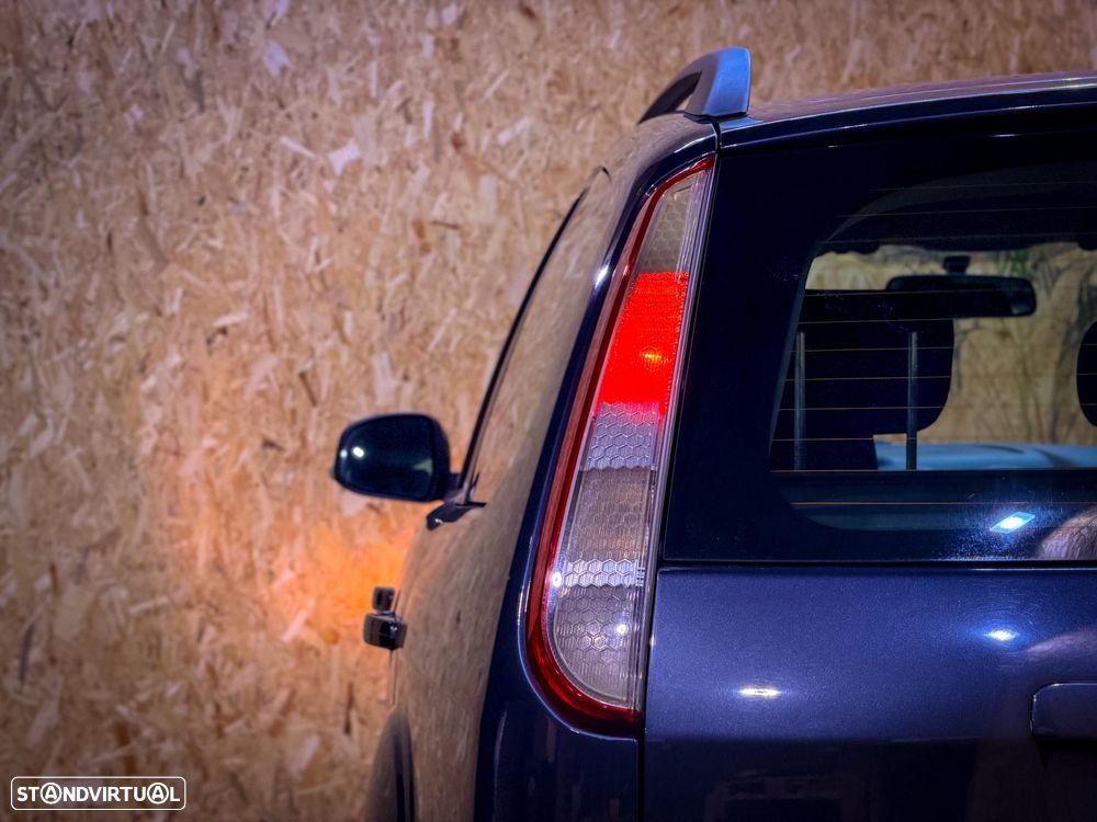 Ford Focus SW 1.6 TDCi Ghia - 23