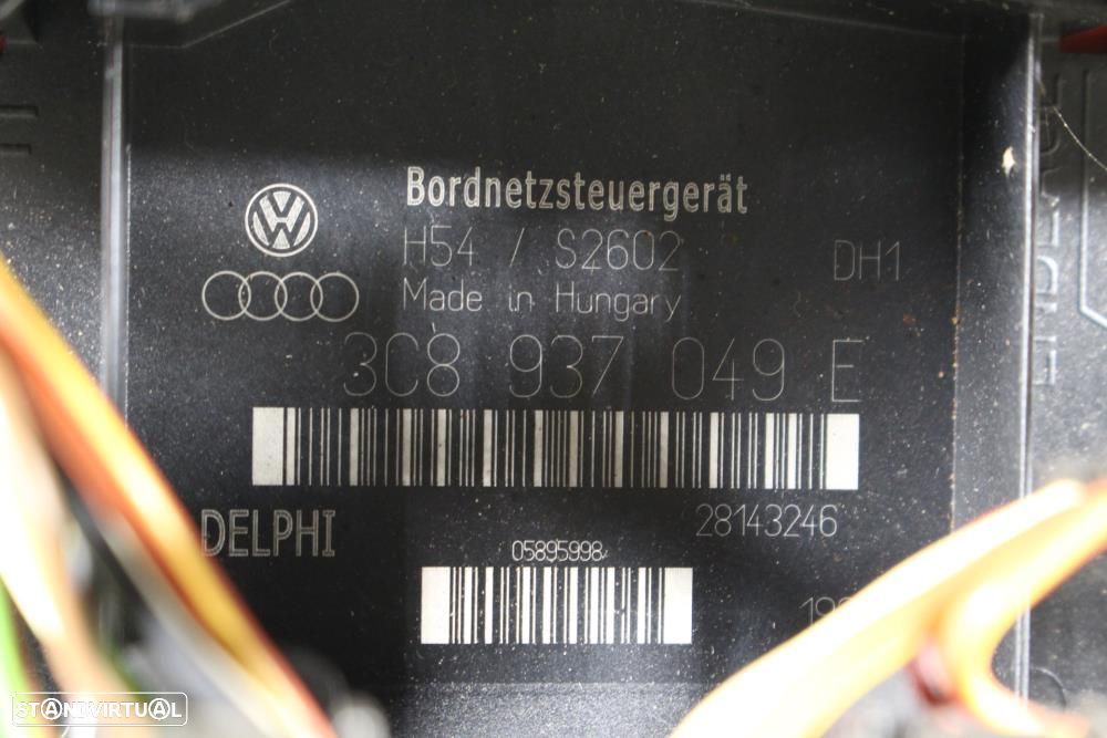 Bsi / Caixa De Relés Seat Leon (1P1)  3C8937049e / 3C8 937 049 E - 6