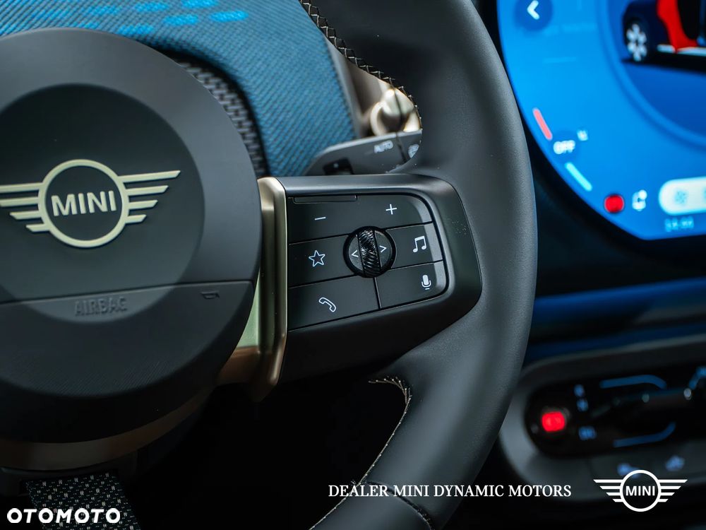 MINI Countryman C Favoured Trim - 32