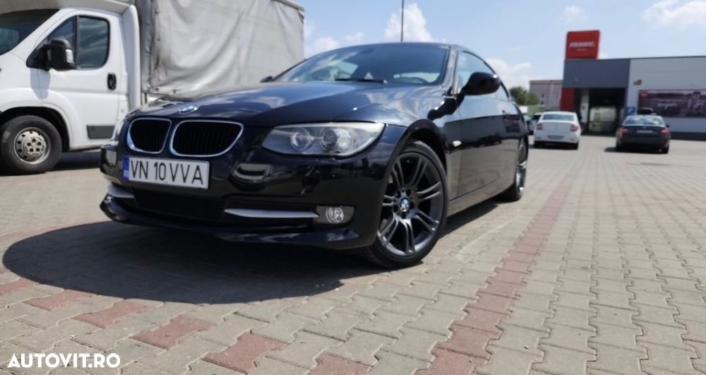 BMW Seria 3 320d Coupe - 2