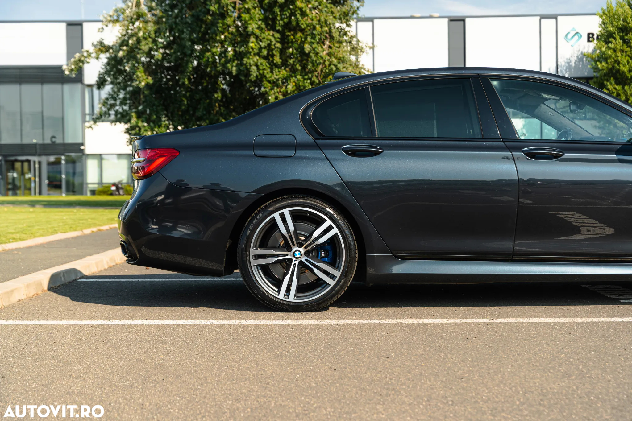 BMW Seria 7 750d xDrive - 8