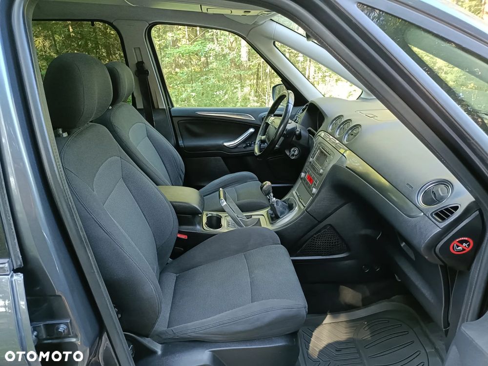 Ford Galaxy 2.0 TDCi Ghia - 15