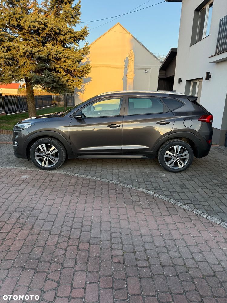 Hyundai Tucson 2.0 CRDi 4WD Automatik Passion - 4