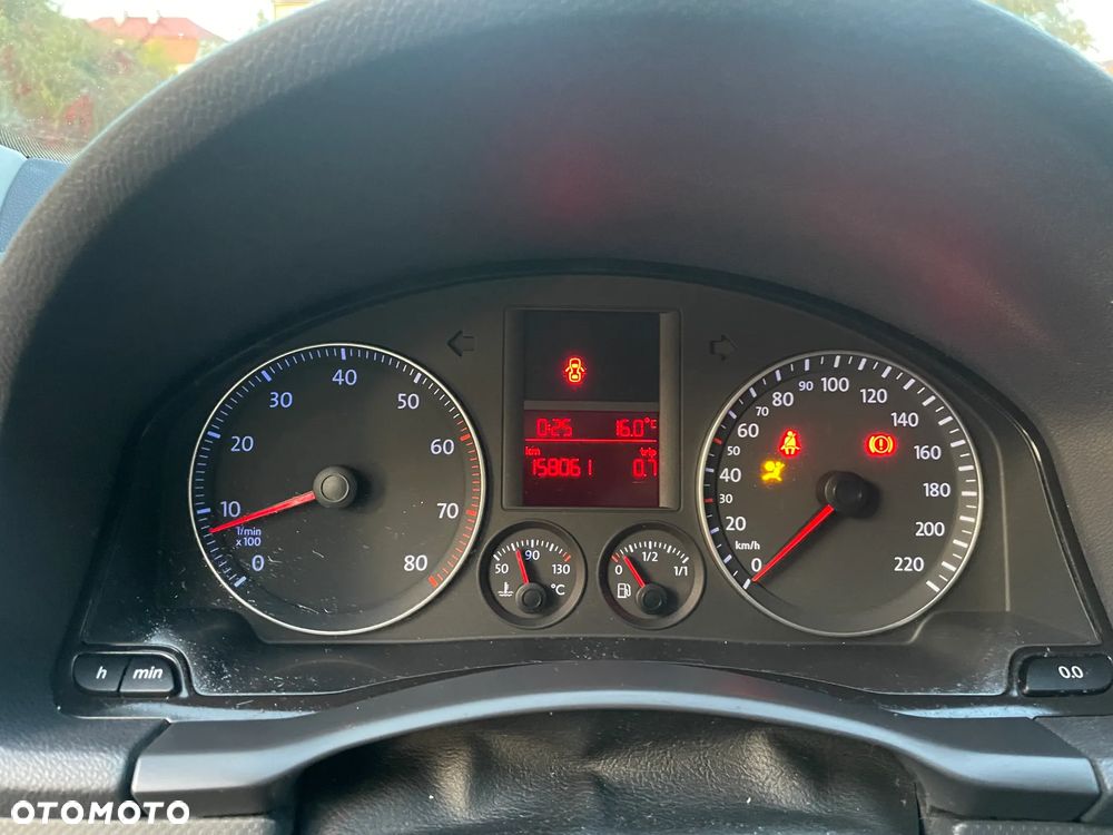 Volkswagen Golf ver-v-1-4-entry - 25