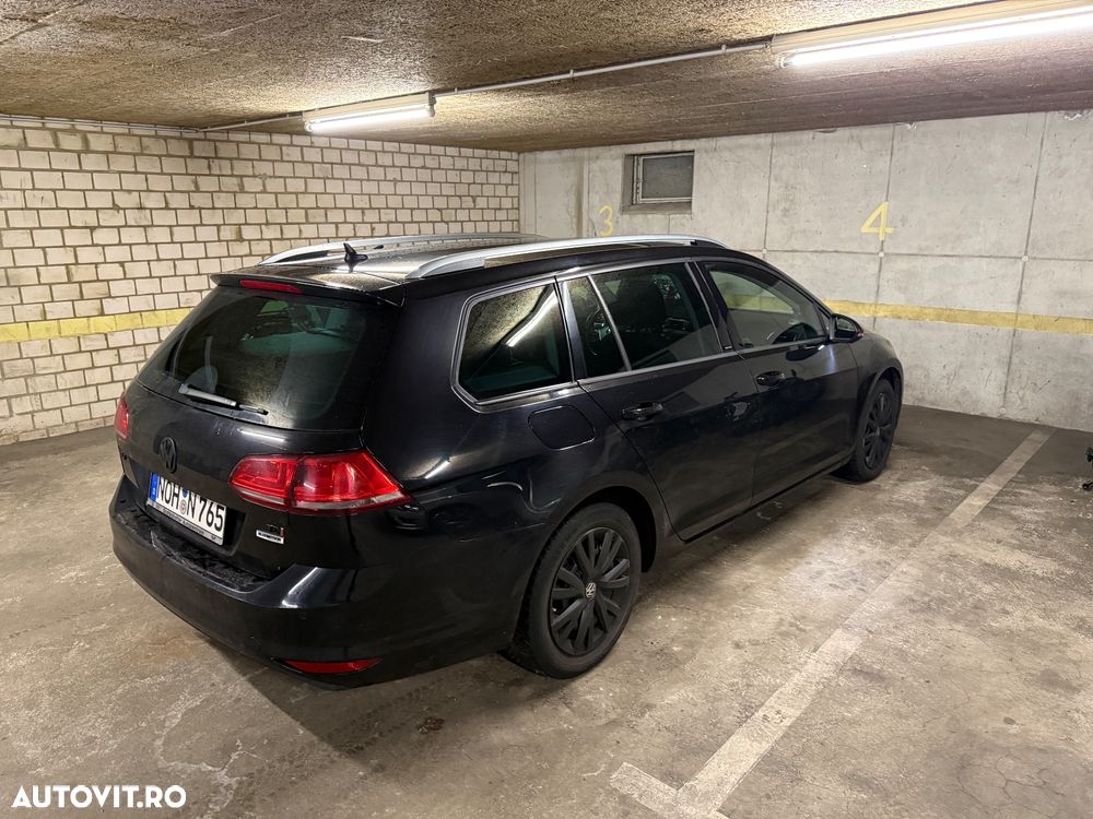 Volkswagen Golf 1.6 TDI BlueMotion Technology Allstar - 6