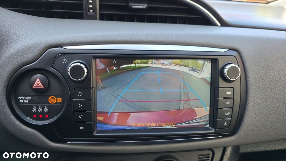 Toyota Yaris 1.0 VVT-i Y20 Club - 17