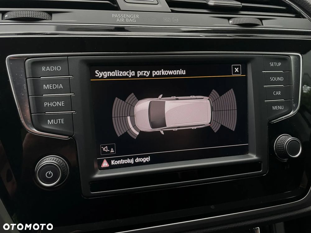 Volkswagen Touran 1.4 TSI BMT Highline DSG - 27