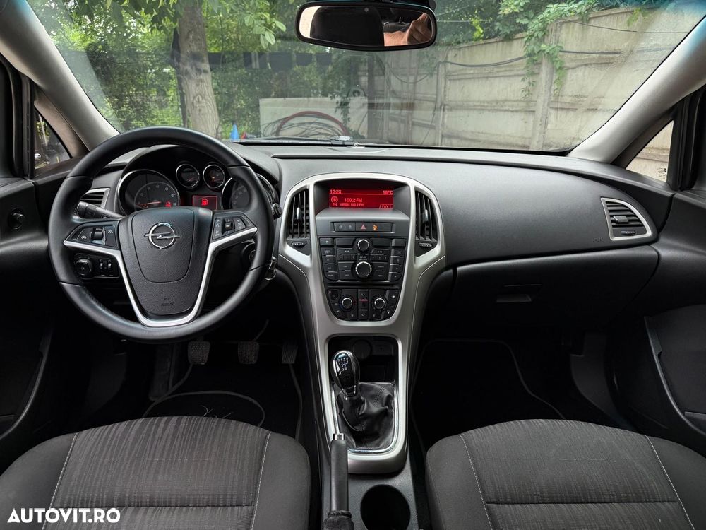 Opel Astra 1.6 Enjoy - 5