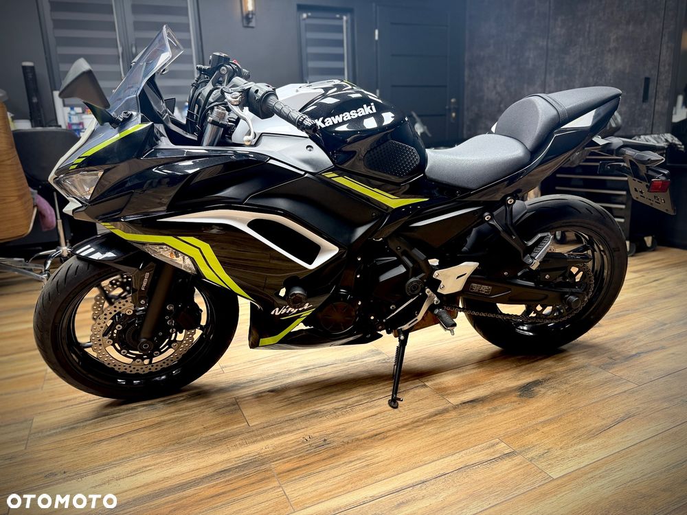 Kawasaki Ninja - 6