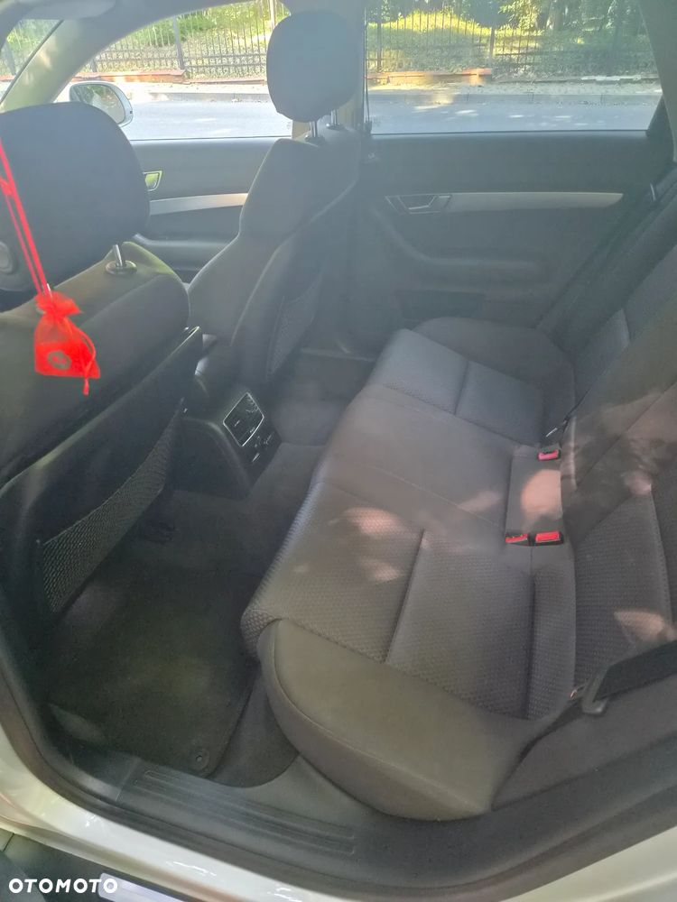Audi A6 Avant 2.7 TDI Quattro Tiptr - 12