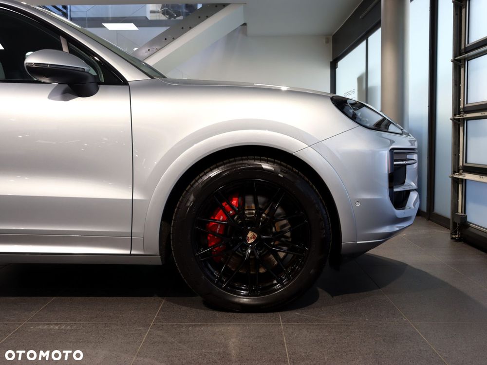 Porsche Cayenne S - 14