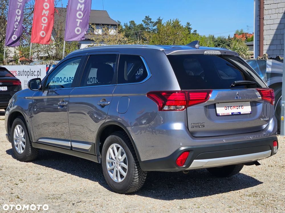 Mitsubishi Outlander 2.0 2WD Diamant - 8