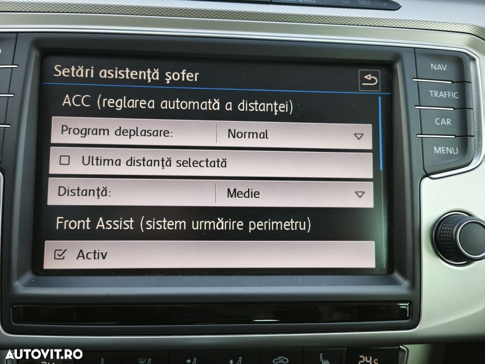 Volkswagen Passat 2.0 TDI DSG Comfortline - 22