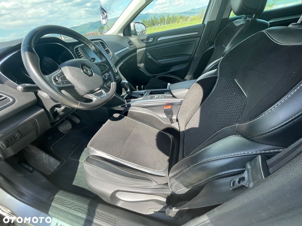 Renault Megane 1.5 dCi GT Line EDC - 8