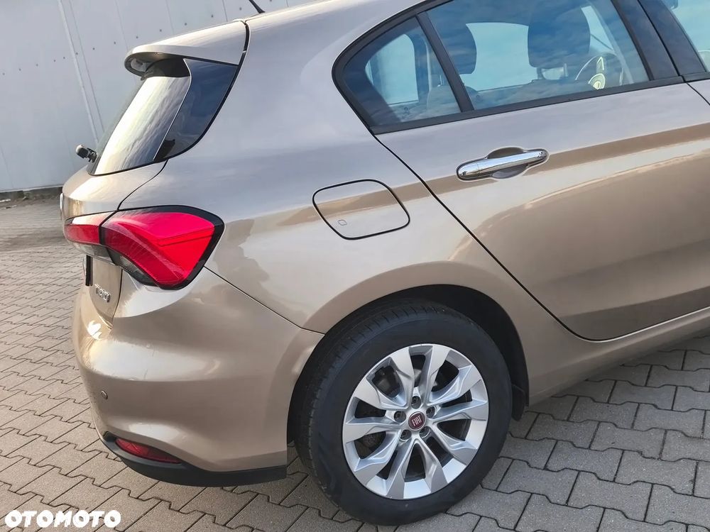 Fiat Tipo 1.4 T-Jet Lounge - 21