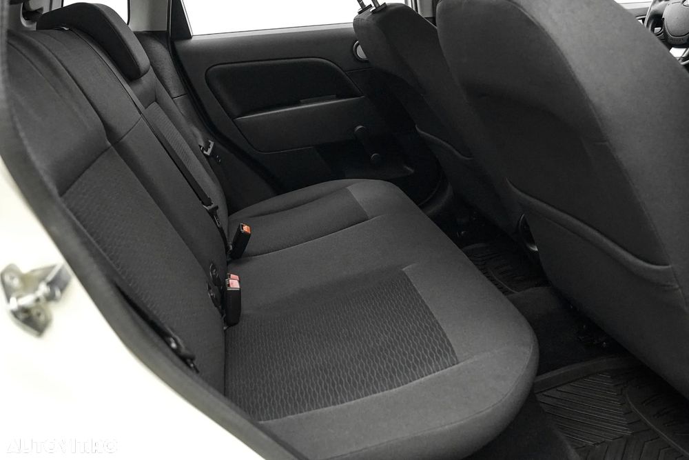 Ford Fiesta 1.4 TDCI Ghia - 17