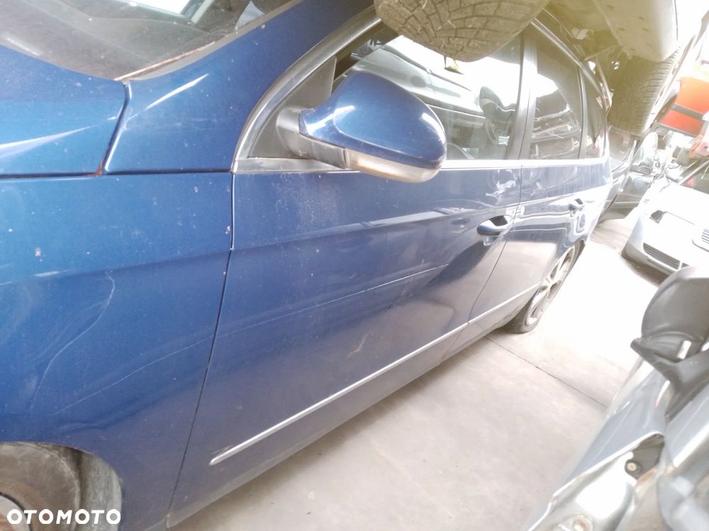 VW PASSAT B6 2.0 TDI BMP 05-09r - BŁOTNIK LEWY PRZÓD LC5E - 3