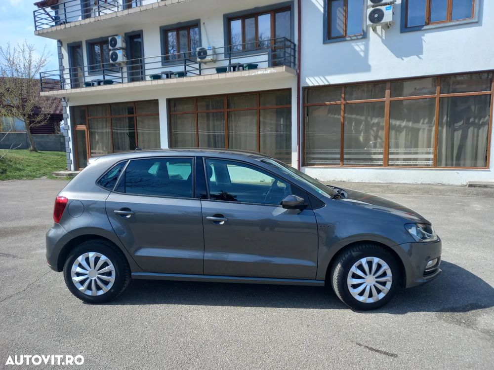Volkswagen Polo 1.2 TSI Blue Motion Technology Lounge - 16