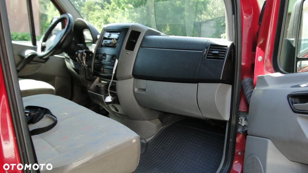 Volkswagen Crafter - 12