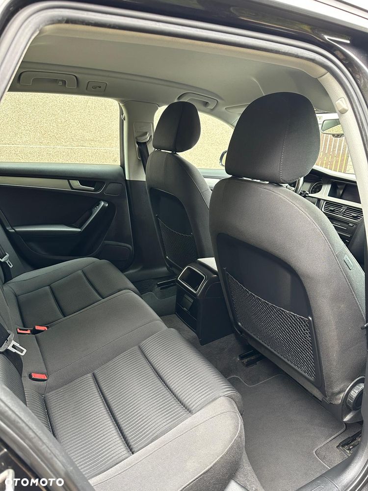 Audi A4 Avant 2.0 TDI DPF quattro Attraction - 11