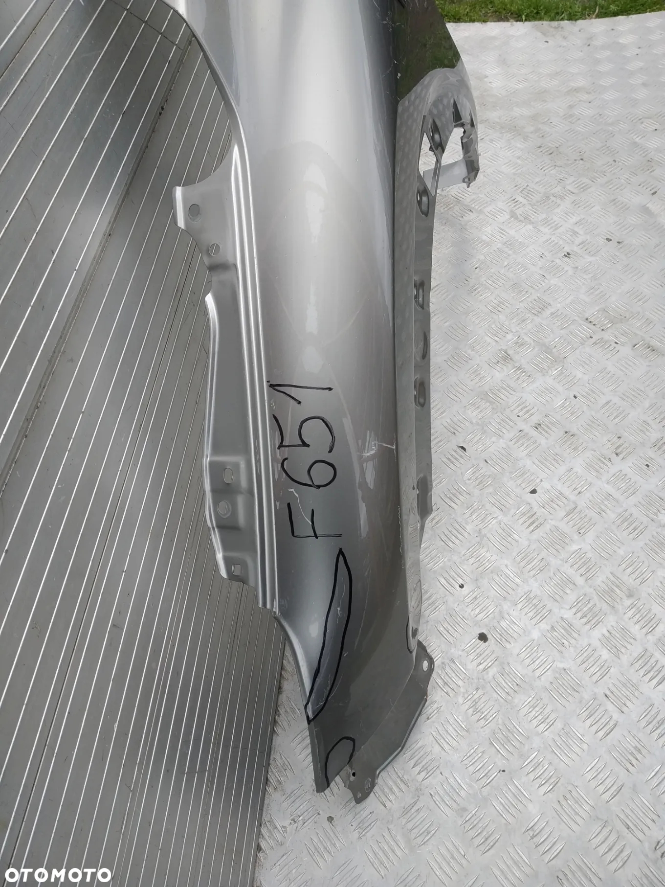F381/F651/H464 LEWY BŁOTNIK LEXUS NX200T NX300H NX 2014 - 2