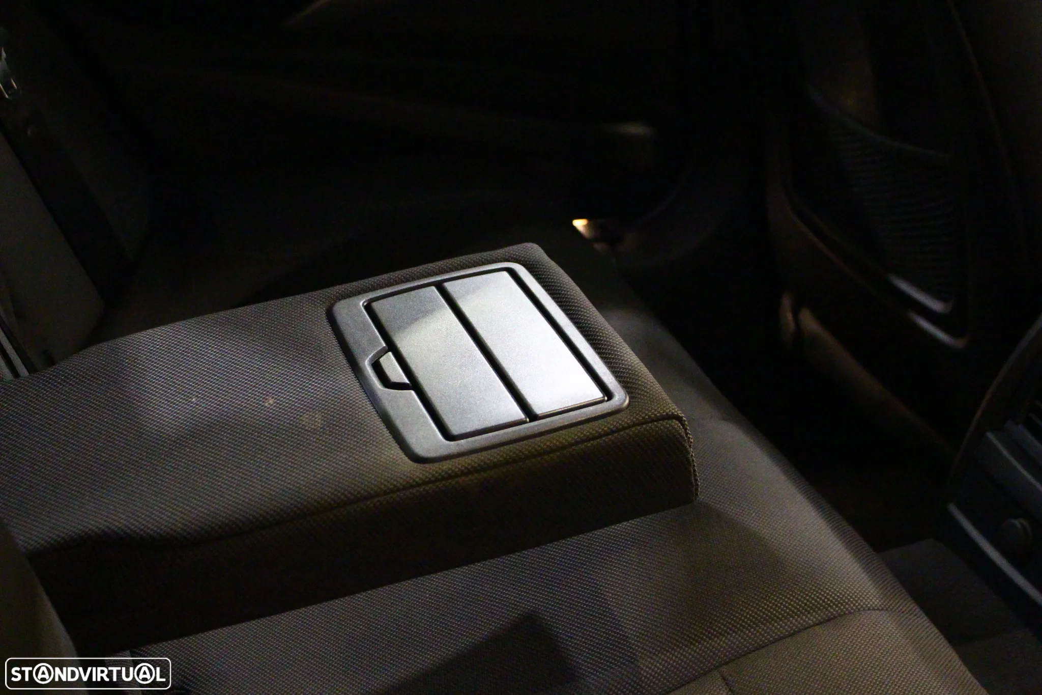 BMW 318 d Touring Auto Line Luxury - 17
