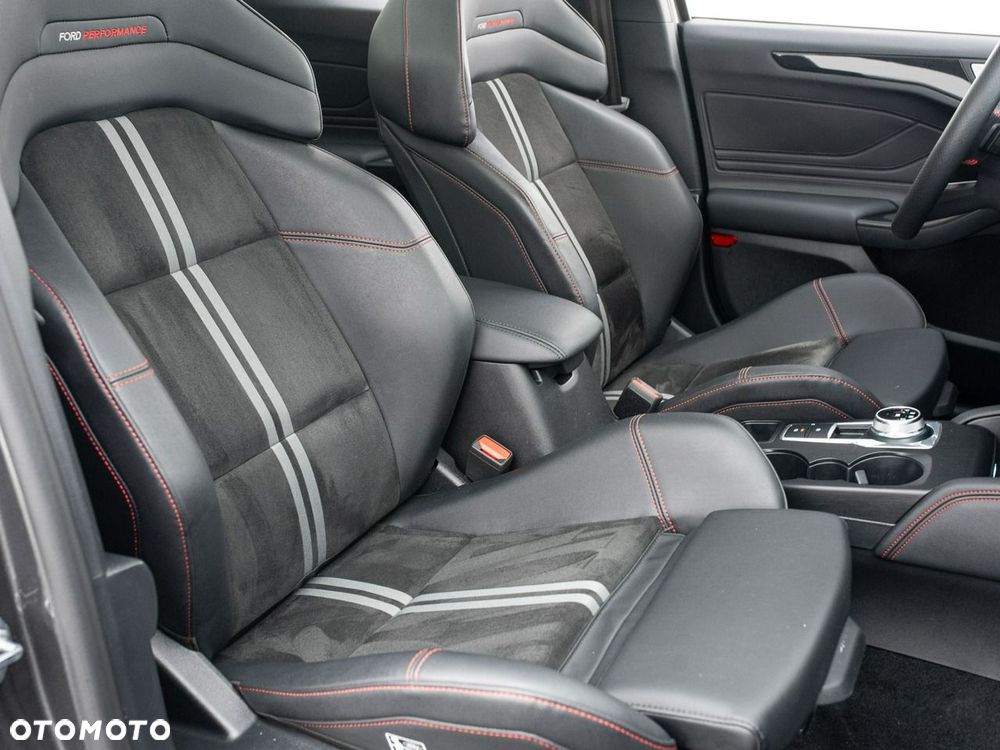 Ford Focus 2.3 EcoBoost S&S ST X - 27