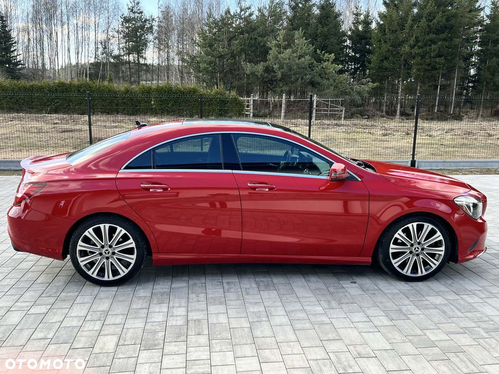 Mercedes-Benz CLA 250 4Matic 7G-DCT - 5