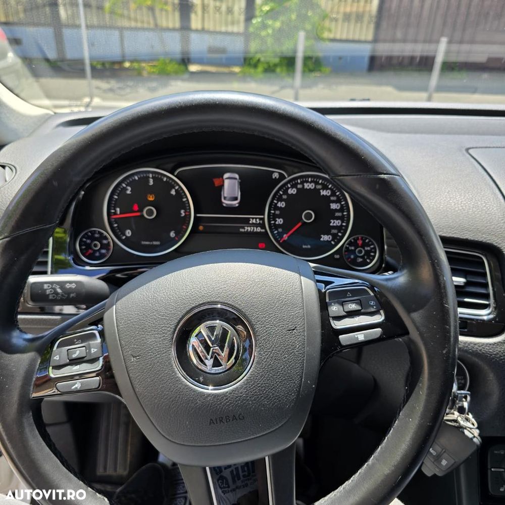 Volkswagen Touareg V6 TDI BMT Mountain Plus - 17