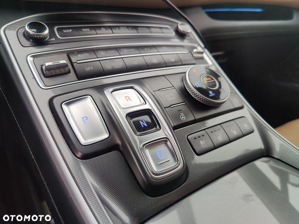 Hyundai Santa Fe 1.6 T-GDI HEV Platinum 4WD - 15