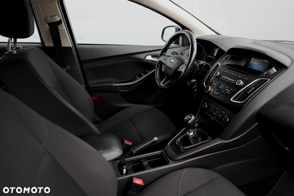 Ford Focus 2.0 TDCi SYNC Edition ASS - 11