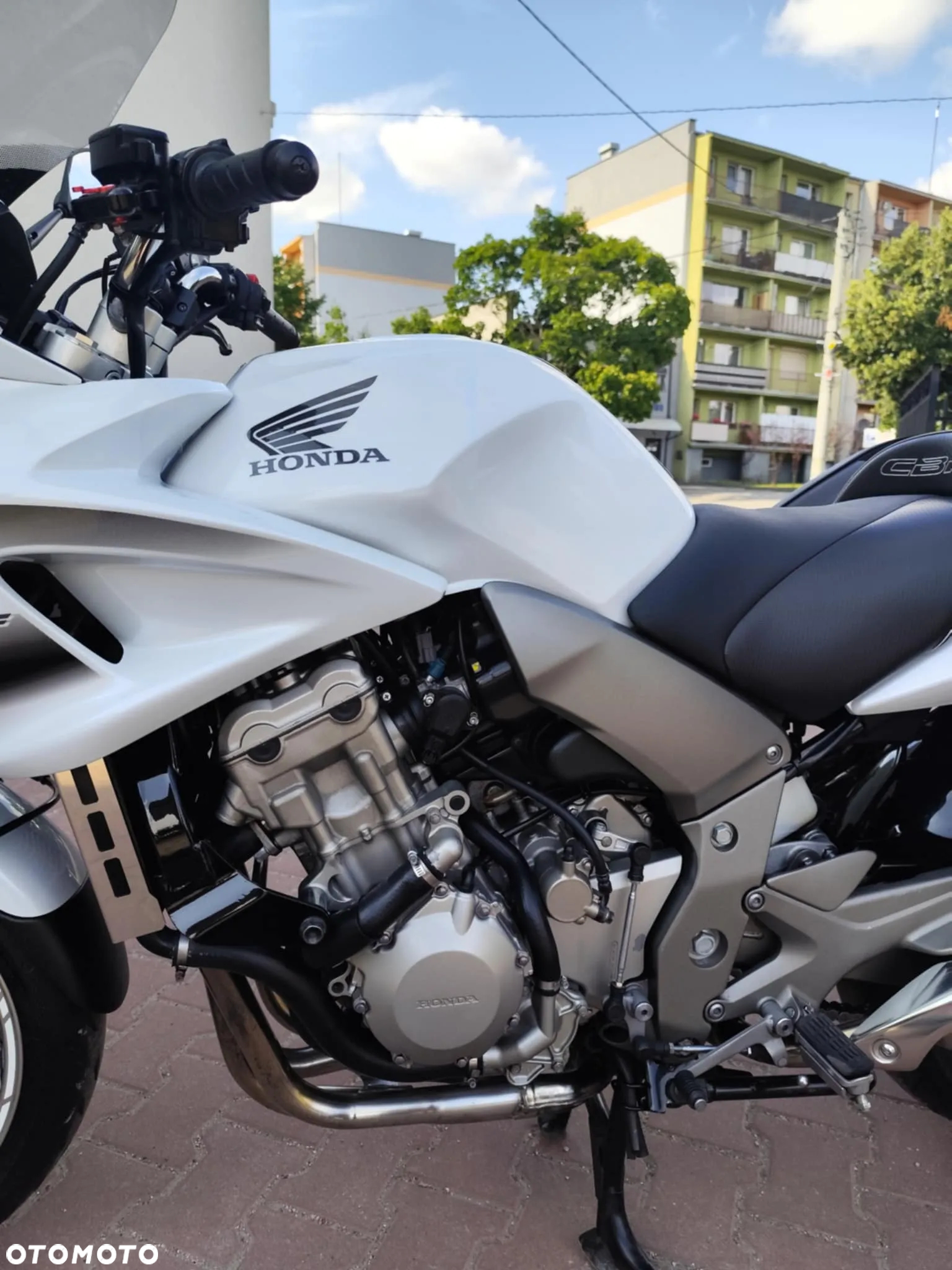 Honda CBF - 14
