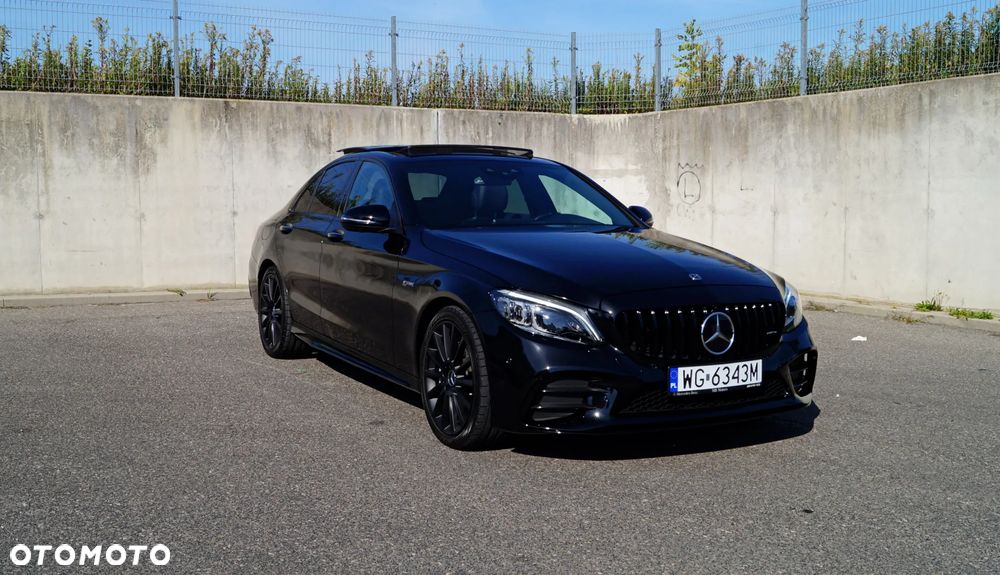 Mercedes-Benz C-Class 2019 photo 4