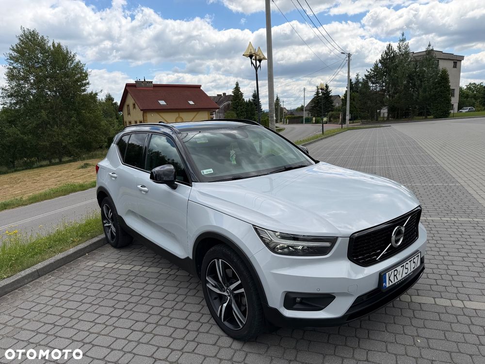 Volvo XC 40 T4 AWD R-Design - 9