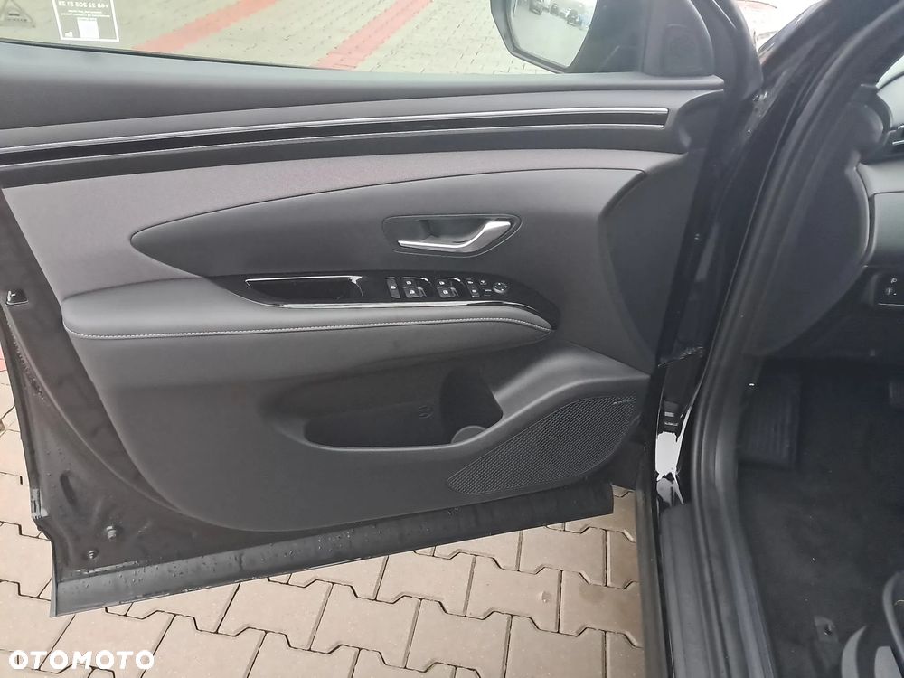 Hyundai Tucson 1.6 T-GDi HEV Executive Final Edition 2WD - 10