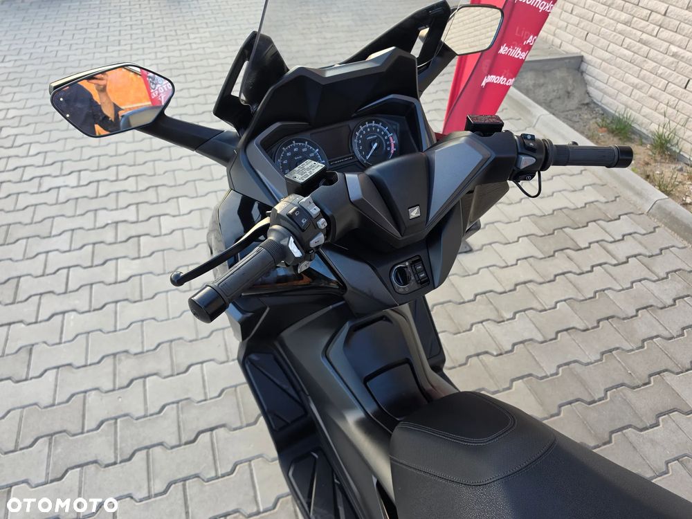 Honda NSS - 7