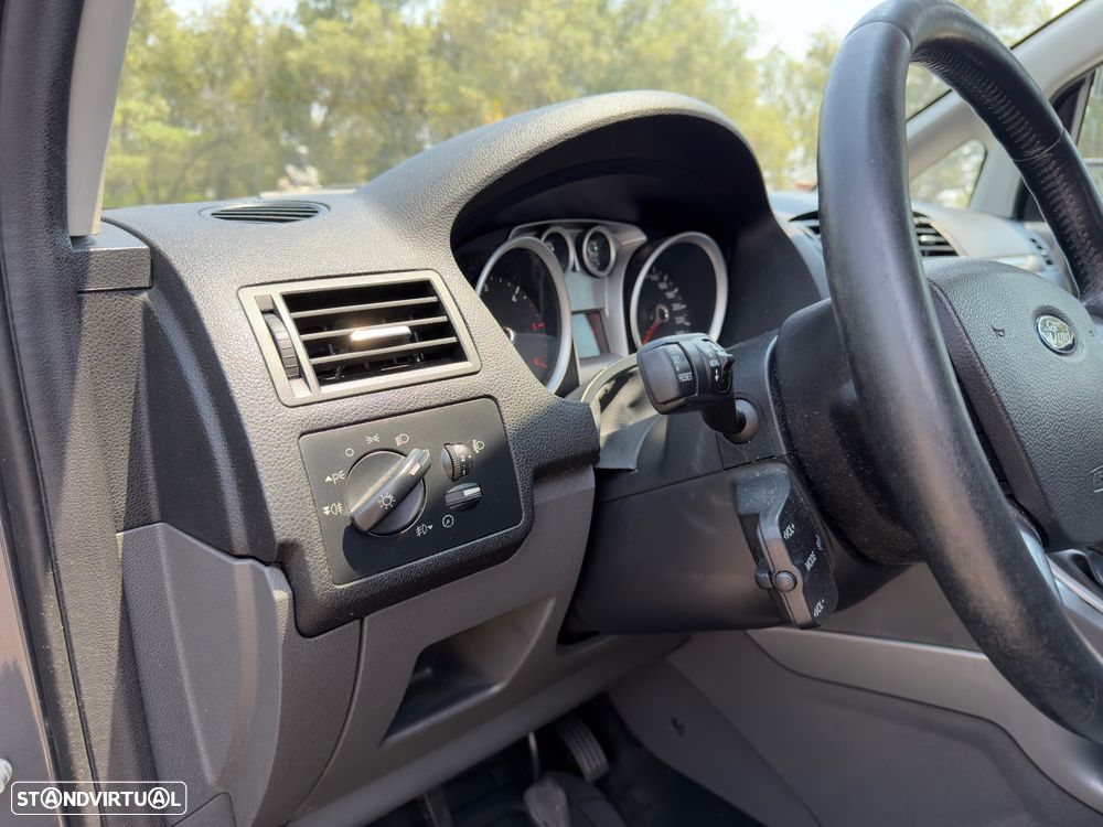 Ford C-Max 1.6 TDCi Titanium - 15