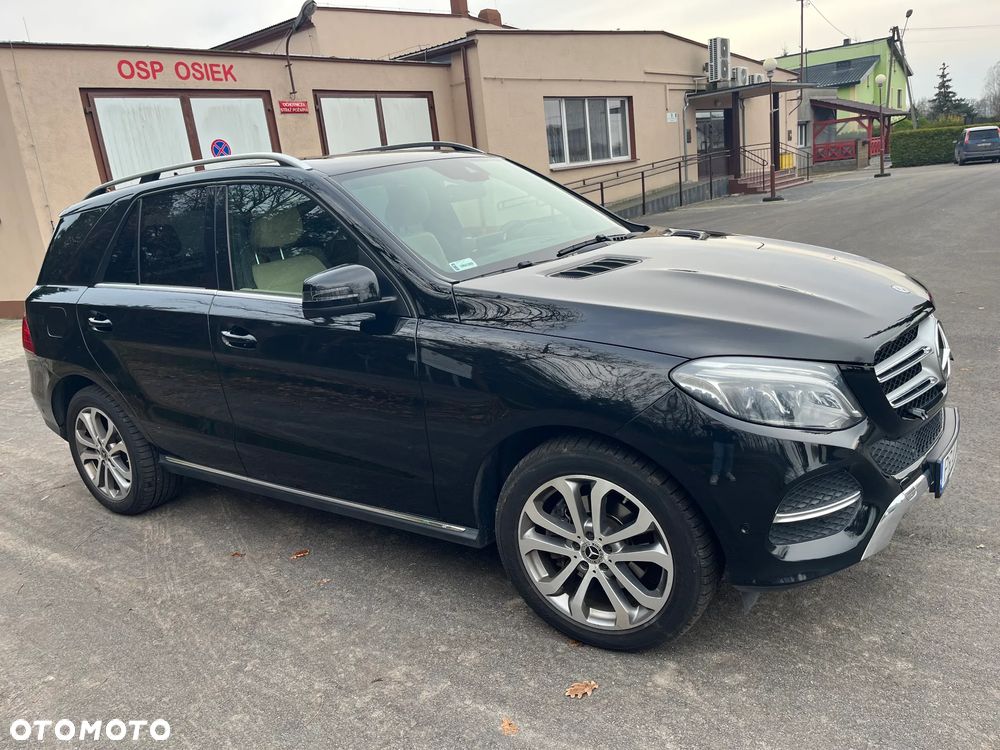 Mercedes-Benz GLE 350 d 4-Matic - 9