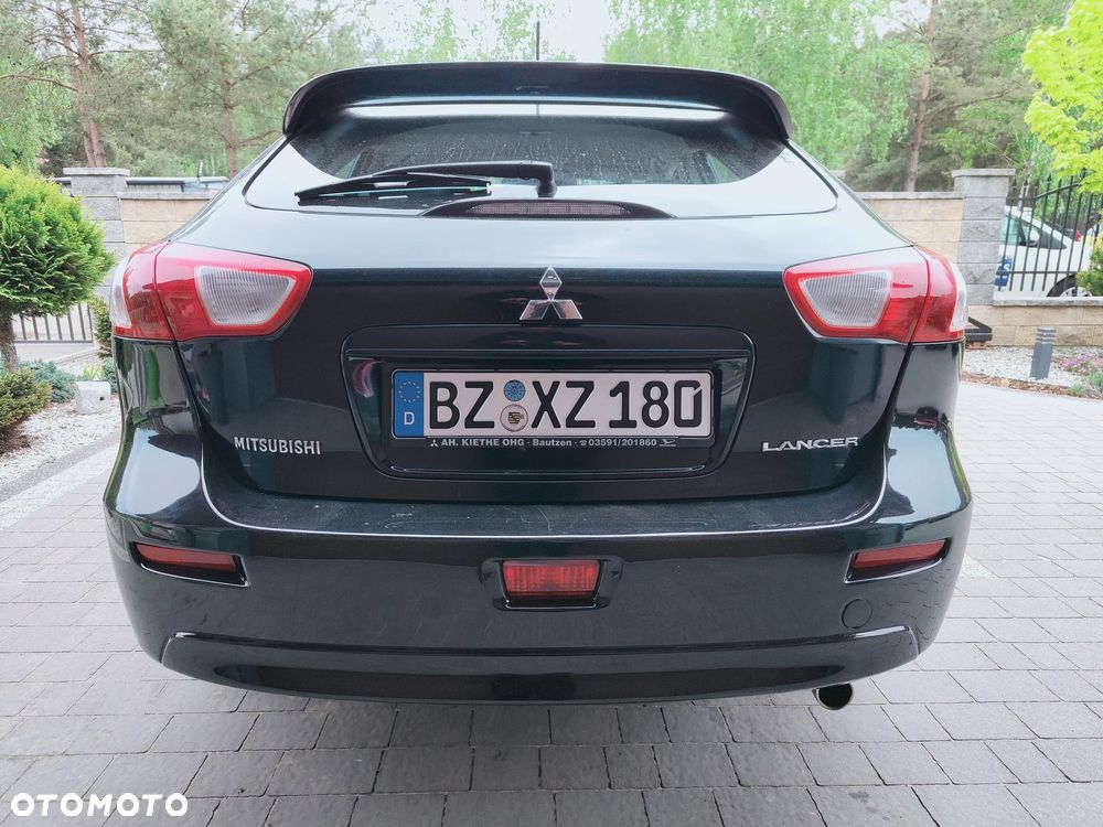 Mitsubishi Lancer 1.8 Intense - 23