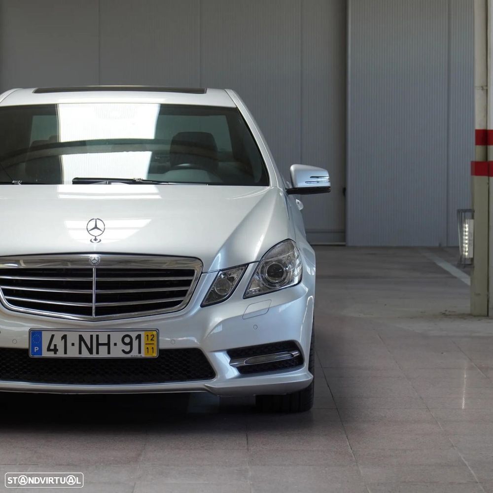 Mercedes-Benz E 300 Bluetec Hybrid Avantgarde - 32