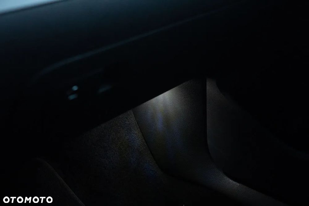 Volkswagen Golf Variant ver-1-4-tsi-individual - 16