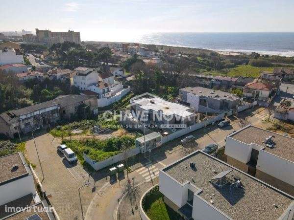 Moradia T3+1 de Luxo c/ Piscina em São Félix da Marinha - Grande imagem: 5/17